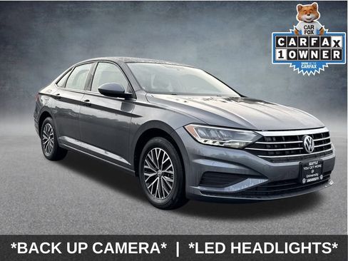 Used 2021 Volkswagen Jetta S image 1