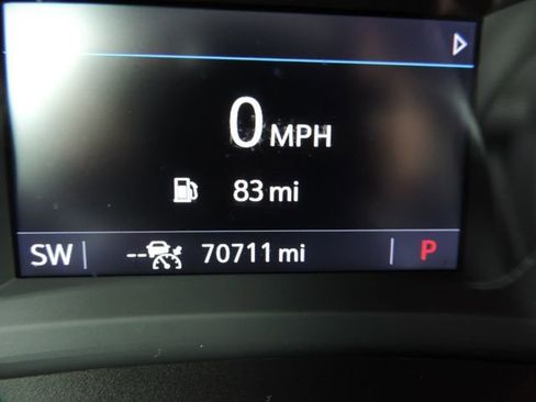 Used 2023 Chevrolet TrailBlazer RS w/ Sun and Liftgate Package image 32