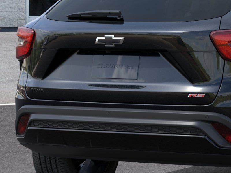 New 2026 Chevrolet Trax RS w/ Sunroof Package FWD image 38