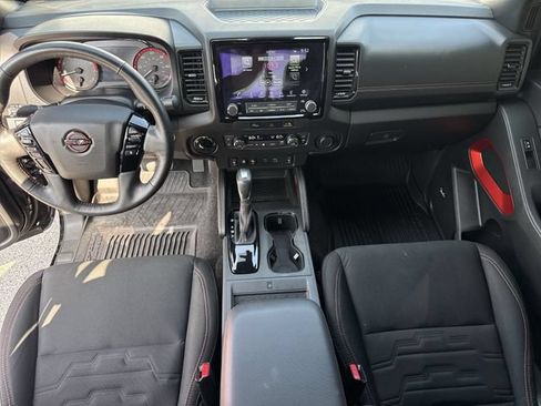 Used 2024 Nissan Frontier PRO-4X w/ Pro Convenience Package AWD/4WD image 20