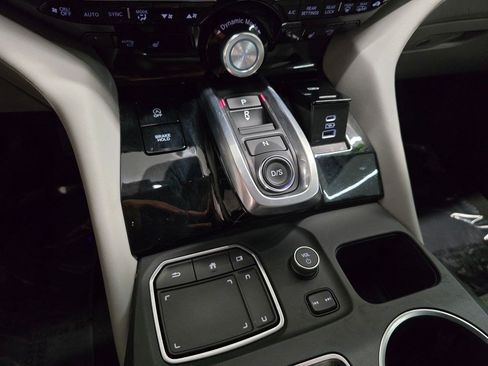 Used 2022 Acura MDX FWD w/ Technology Package image 26