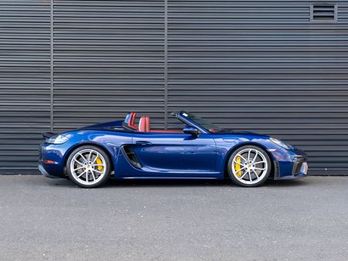 Certified 2021 Porsche 718 Boxster Spyder image 9