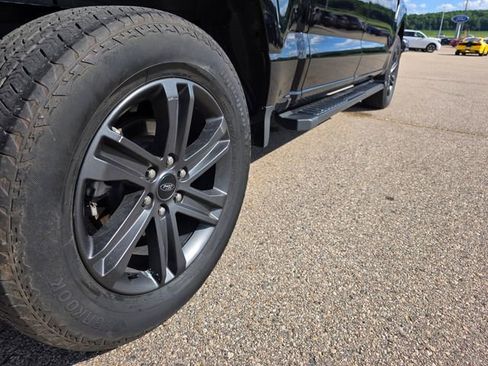Used 2023 Ford F150 Lariat w/ Equipment Group 502A High AWD/4WD image 42