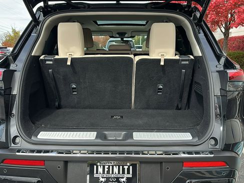 Certified 2023 INFINITI QX60 Luxe w/ Cargo Package image 6
