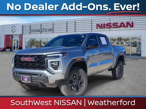 Used 2025 GMC Canyon Elevation w/ Convenience Package image 1