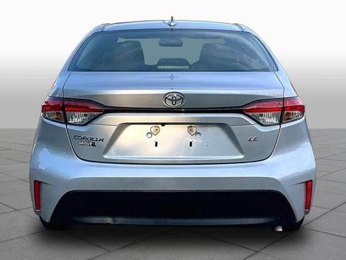 Used 2023 Toyota Corolla LE FWD image 5
