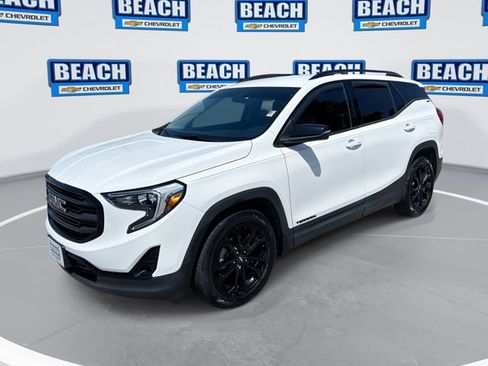 Used 2020 GMC Terrain SLT w/ Preferred Package FWD image 1