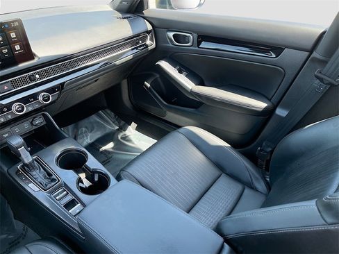 Used 2025 Honda Civic Sport Touring image 24