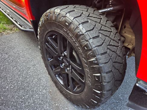 Used 2021 Chevrolet Silverado 1500 LT Trail Boss w/ LT Trail Boss Premium Package image 5