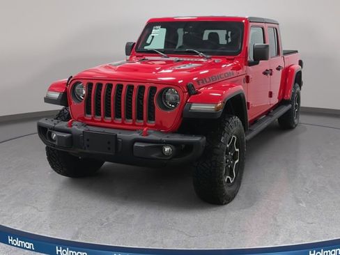 Used 2020 Jeep Gladiator Rubicon image 3