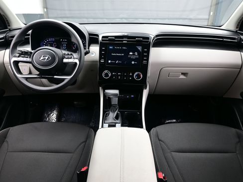 Used 2023 Hyundai Tucson SEL w/ Winter Package image 16