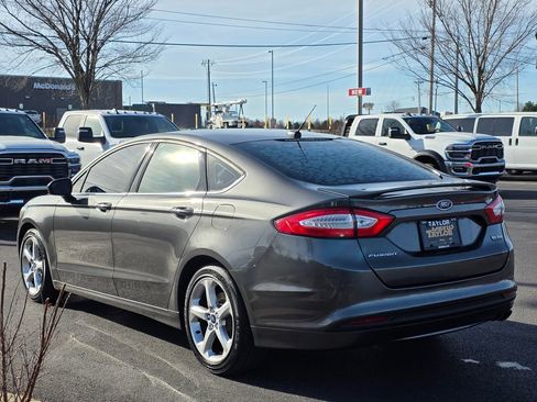 Used 2016 Ford Fusion S w/ Equipment Group 101A image 7