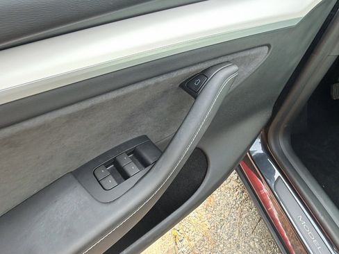 Used 2024 Tesla Model Y Long Range image 14