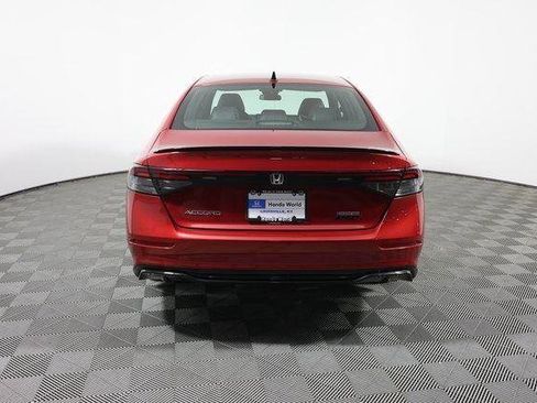 Used 2024 Honda Accord Sport image 6
