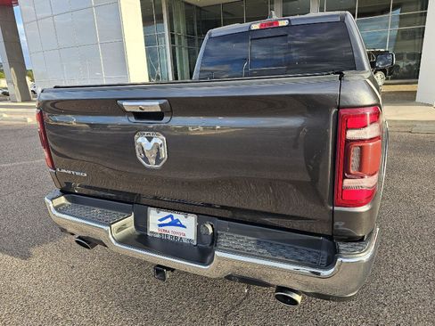 Used 2019 RAM 1500 Limited image 12