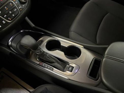 Used 2023 Chevrolet Malibu LT FWD image 54