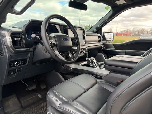 Used 2025 Ford F150 Platinum w/ Equipment Group 702A High image 25