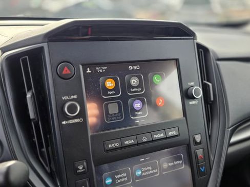 Certified 2024 Subaru Impreza 2.0i image 25