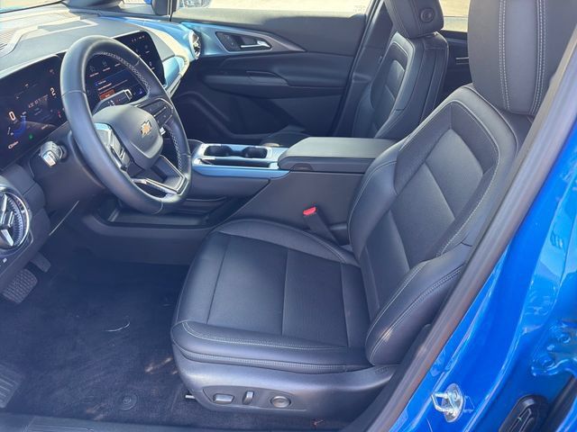 Certified 2024 Chevrolet Equinox EV LT FWD image 10