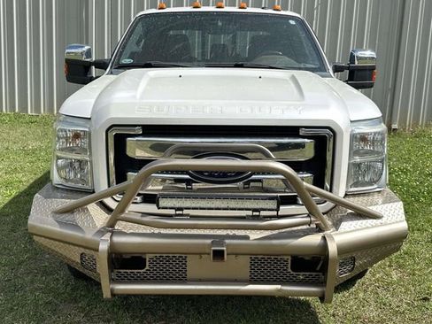 Used 2012 Ford F250 King Ranch w/ King Ranch w/Chrome Pkg image 11