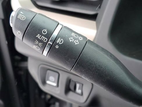 Used 2017 GMC Acadia Denali w/ Technology Package image 12