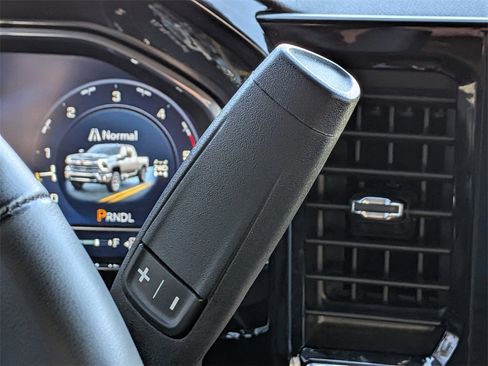 Used 2025 Chevrolet Silverado 2500 LT w/ Trail Boss Package image 30