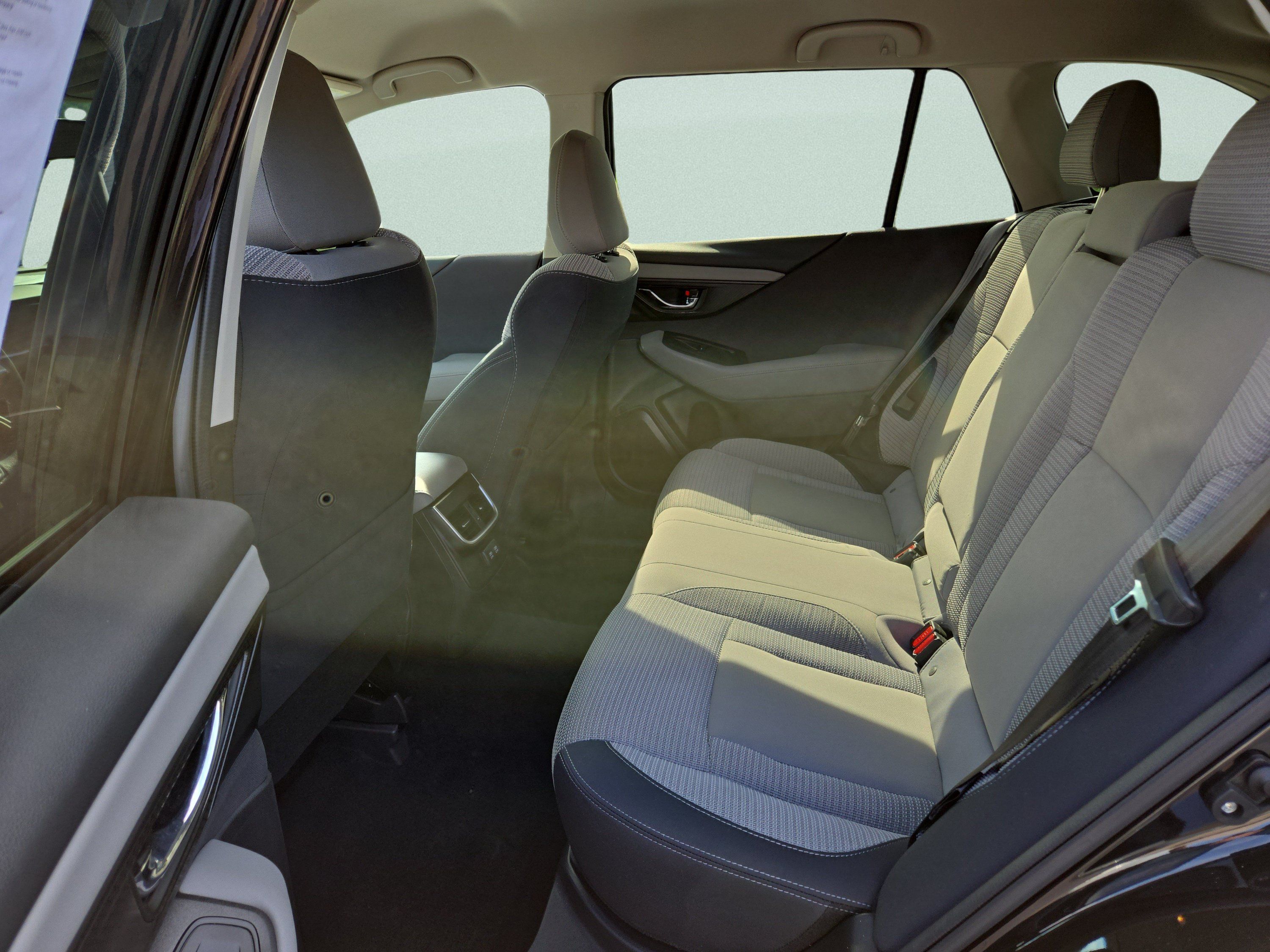 Used 2022 Subaru Outback Premium AWD/4WD image 22