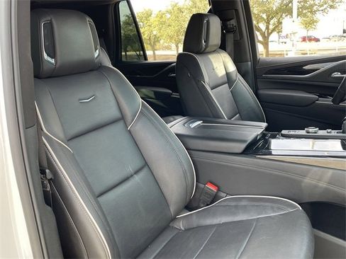 Used 2024 Cadillac Escalade Sport w/ Touring Package image 27