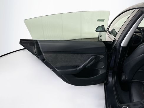 Used 2023 Tesla Model 3 Standard Range RWD image 25