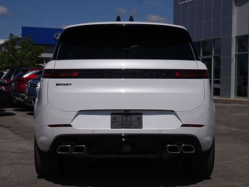 Used 2025 Land Rover Range Rover Sport Autobiography AWD/4WD image 9