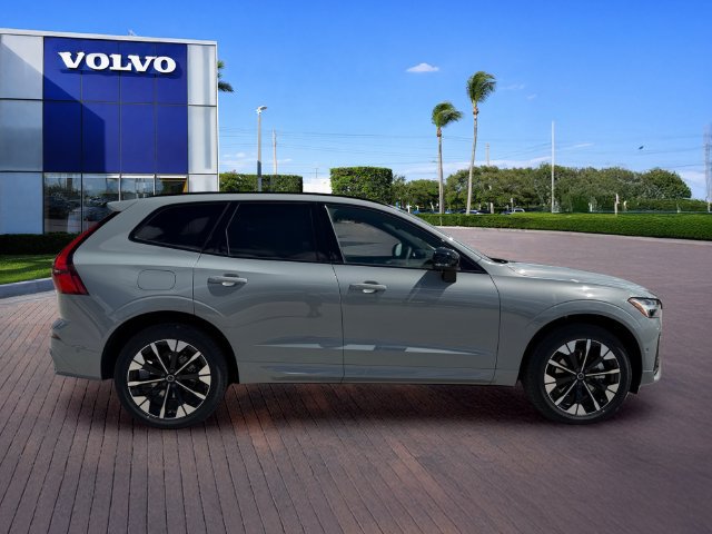 New 2027 Volvo XC90 B5 Core AWD/4WD image 8