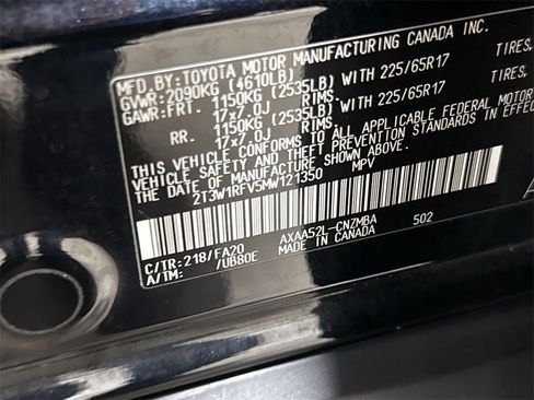 Used 2021 Toyota RAV4 XLE image 27