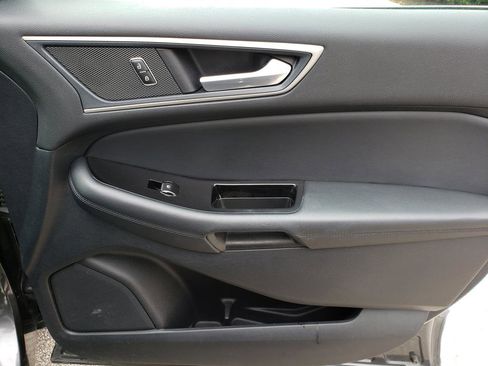 Used 2019 Ford Edge SEL w/ Equipment Group 201A image 18