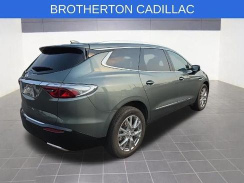 Used 2022 Buick Enclave Essence w/ Experience Buick Package AWD/4WD image 8