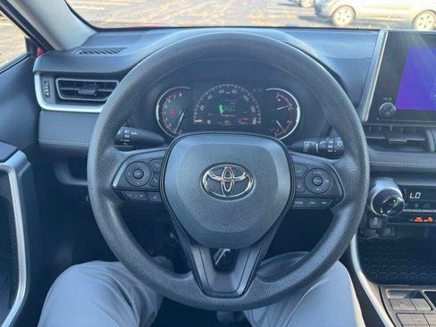 Certified 2024 Toyota RAV4 XLE AWD/4WD image 20