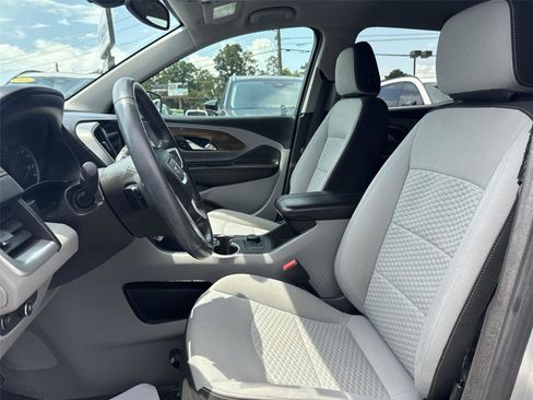Used 2018 GMC Terrain SLE FWD image 11