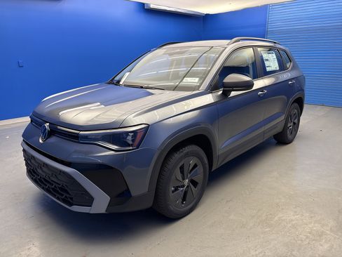 New 2026 Volkswagen Taos S image 4