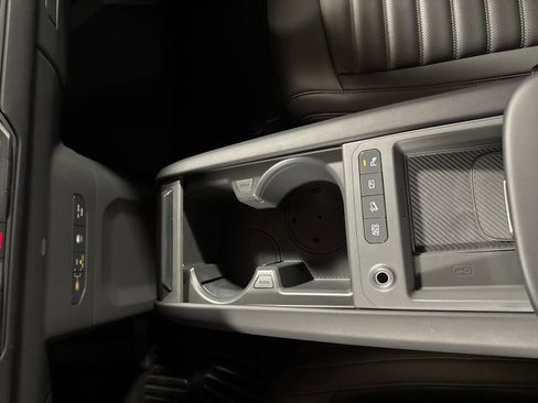 Certified 2024 Kia EV9 Land AWD/4WD image 26