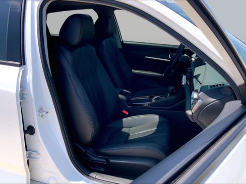 Used 2026 Acura Integra FWD image 9