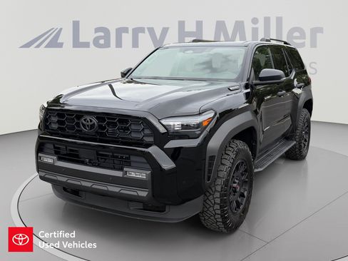 Certified 2026 Toyota 4Runner TRD Off-Road Premium AWD/4WD image 1