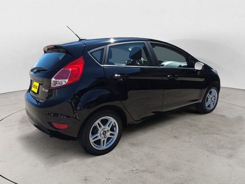 Used 2019 Ford Fiesta SE FWD image 5