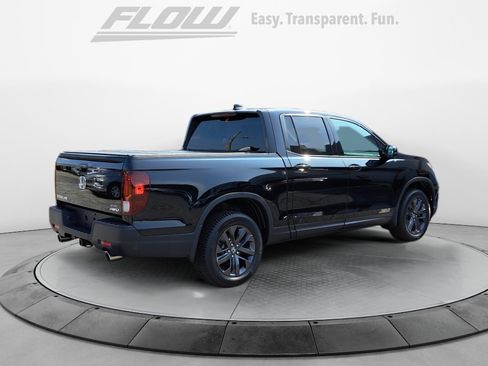 Used 2021 Honda Ridgeline Sport image 8