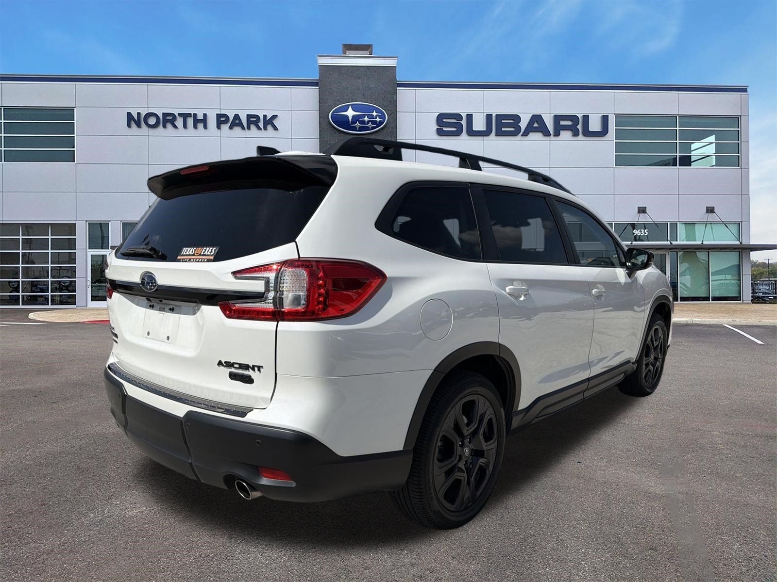 Used 2025 Subaru Ascent Bronze Edition AWD/4WD image 3