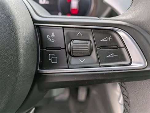 Used 2024 Dodge Hornet R/T image 10