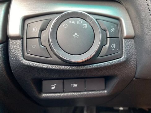 Used 2016 Ford Explorer Platinum AWD/4WD image 22