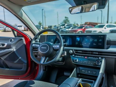 New 2026 Hyundai Sonata SEL FWD image 15