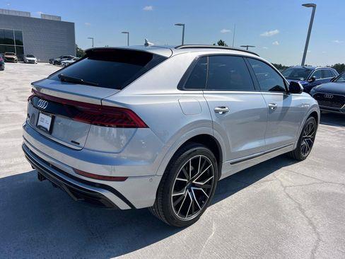Used 2019 Audi Q8 Premium Plus AWD/4WD image 5