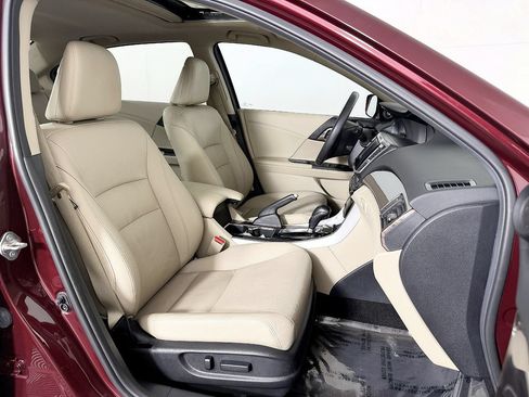 Used 2016 Honda Accord EX-L image 46