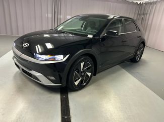 New 2026 Hyundai Ioniq 5 SEL AWD/4WD video 3