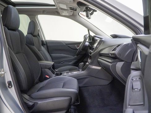 Used 2023 Subaru Forester Premium image 34